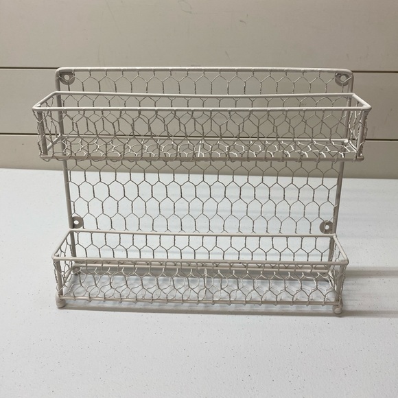 NWOT Chicken Wire 2 Tier Rack - Picture 2 of 8